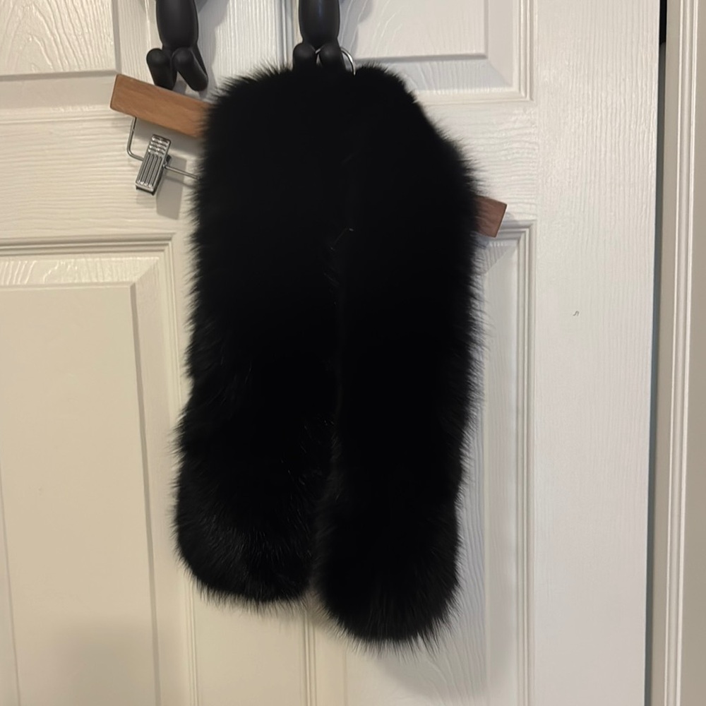 Luxurious Black real Fur Scarf